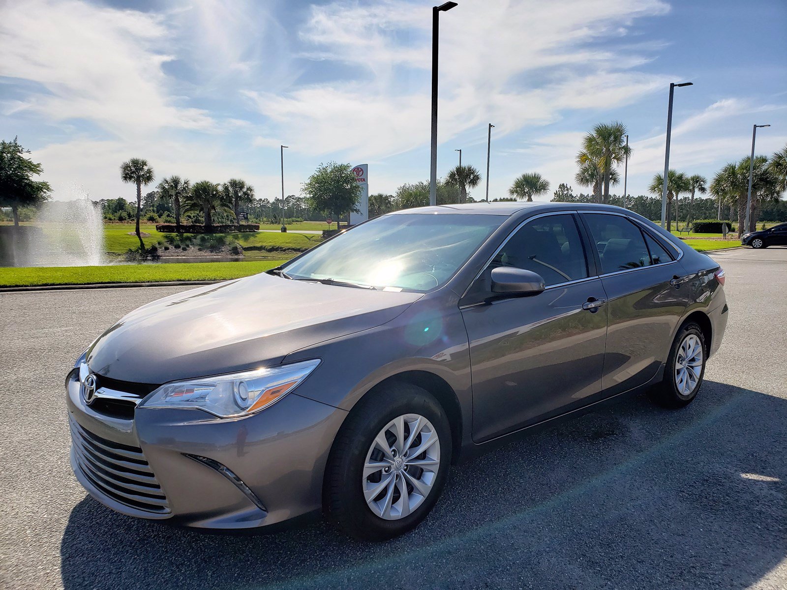 Pre-Owned 2017 Toyota Camry LE FWD 4dr Car