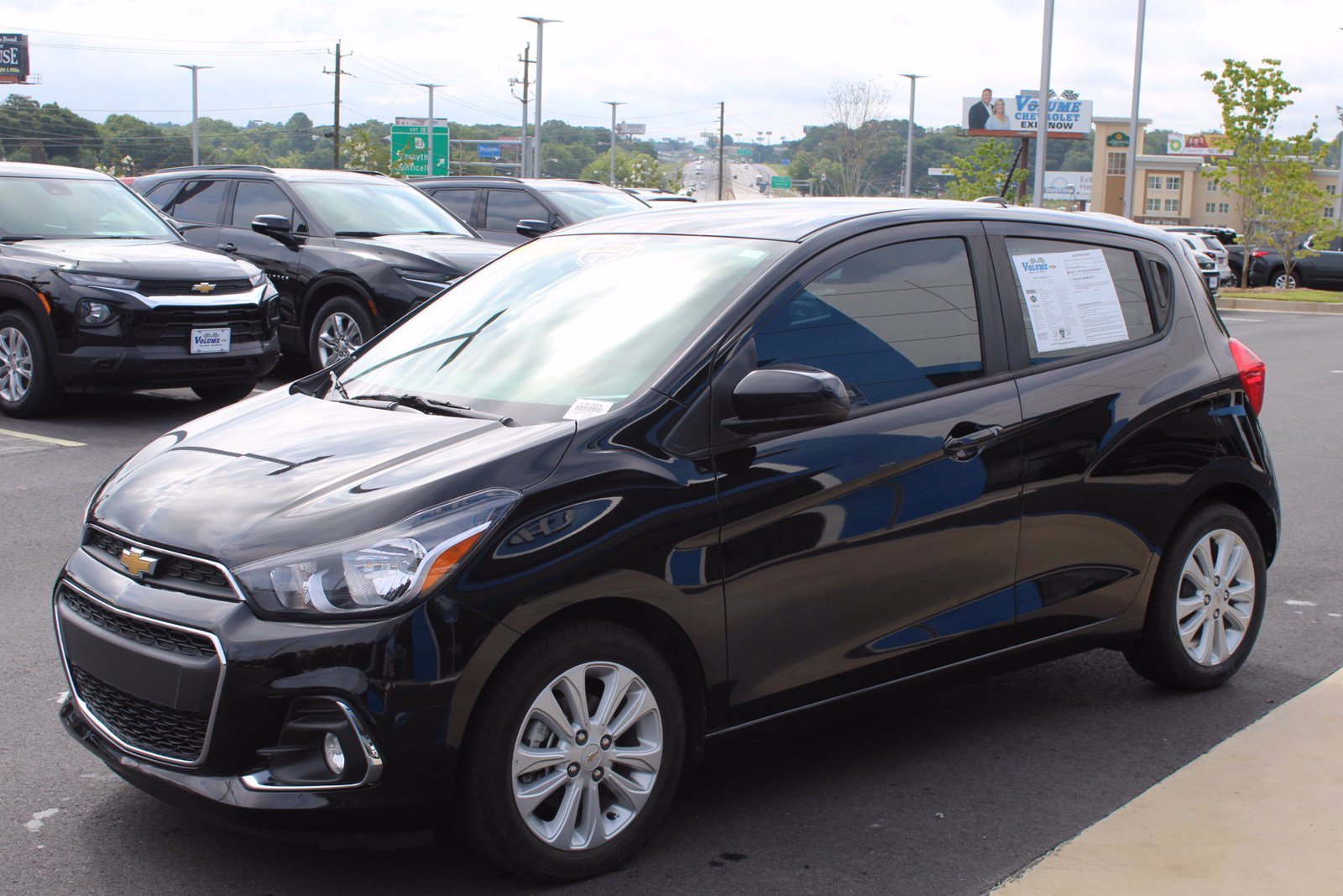 Pre-Owned 2018 Chevrolet Spark LT FWD Hatchback